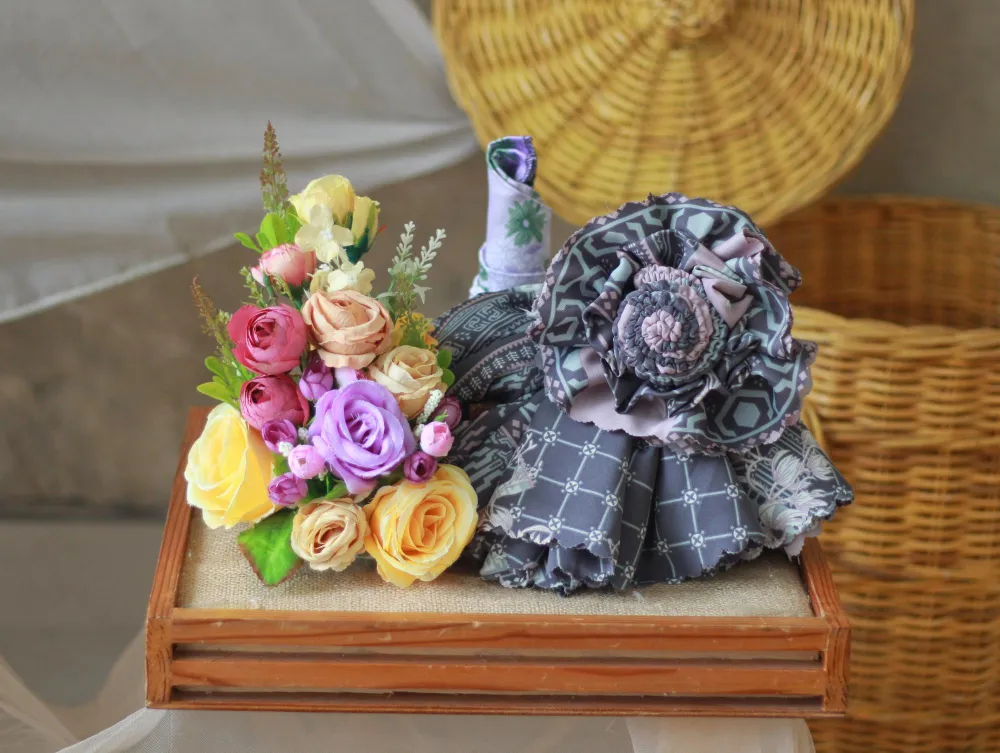 Rangkaian parcel unik modern